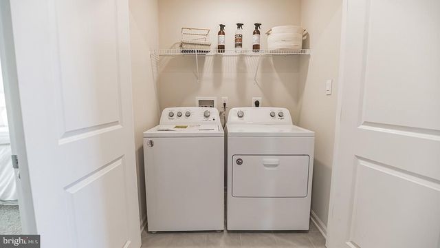515 N PALACE DR, Glassboro, NJ 08028