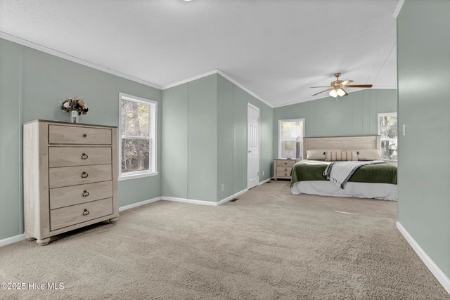 151 Shelley Road, Hampstead, NC 28443