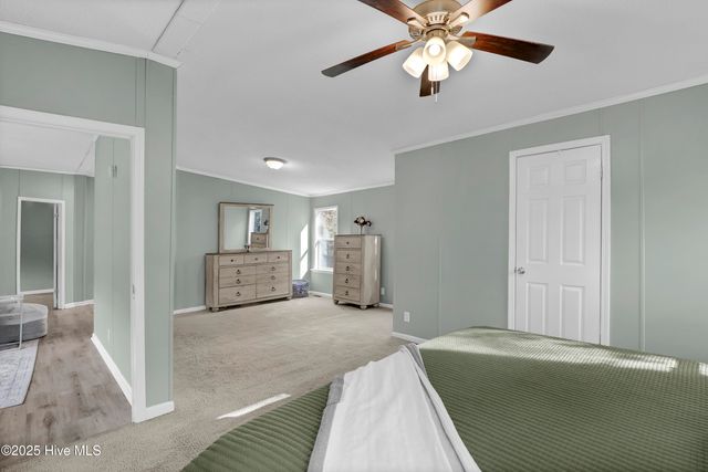 151 Shelley Road, Hampstead, NC 28443