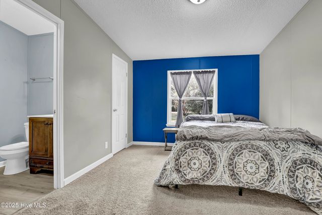 151 Shelley Road, Hampstead, NC 28443