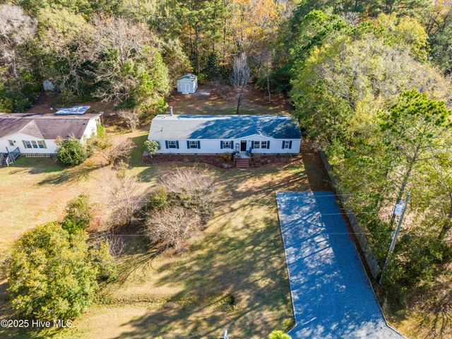 151 Shelley Road, Hampstead, NC 28443