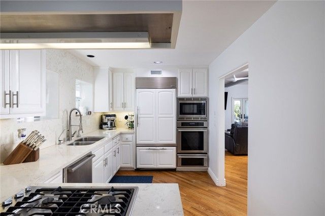 90 Rivo Alto Canal, Long Beach, CA 90803