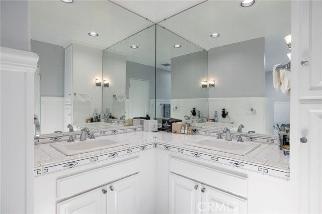 90 Rivo Alto Canal, Long Beach, CA 90803