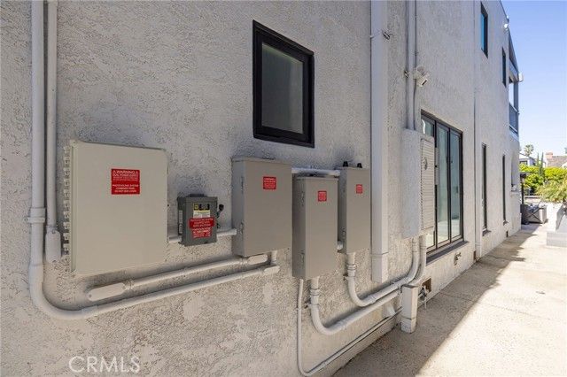 90 Rivo Alto Canal, Long Beach, CA 90803