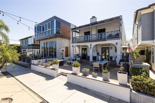 90 Rivo Alto Canal, Long Beach, CA 90803