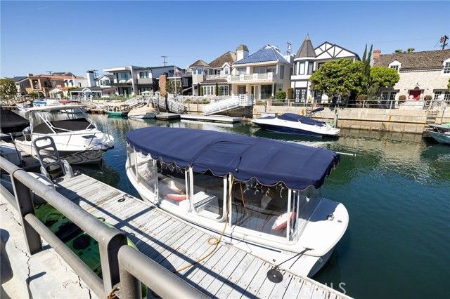 90 Rivo Alto Canal, Long Beach, CA 90803