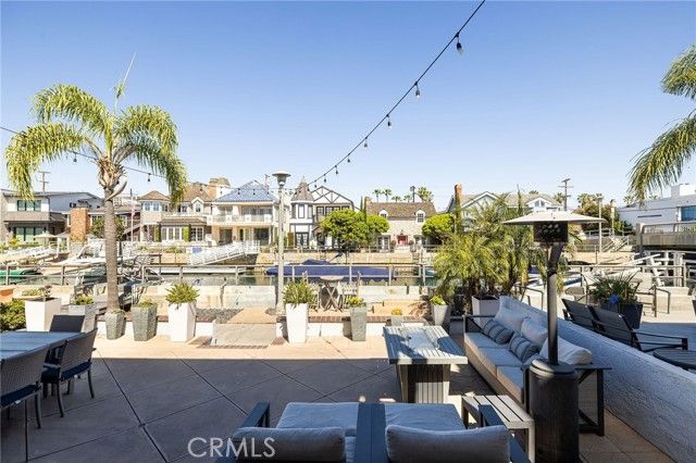 90 Rivo Alto Canal, Long Beach, CA 90803