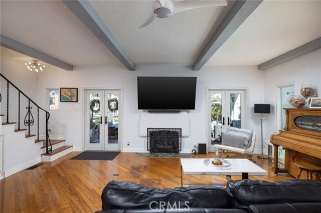 90 Rivo Alto Canal, Long Beach, CA 90803