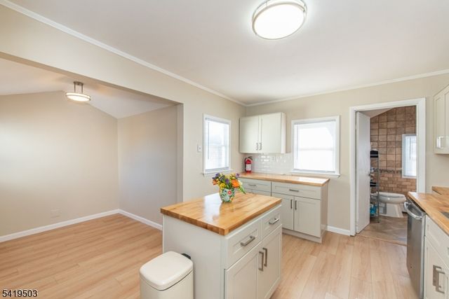 40 Kingsland Rd, West Milford Twp., NJ 07421