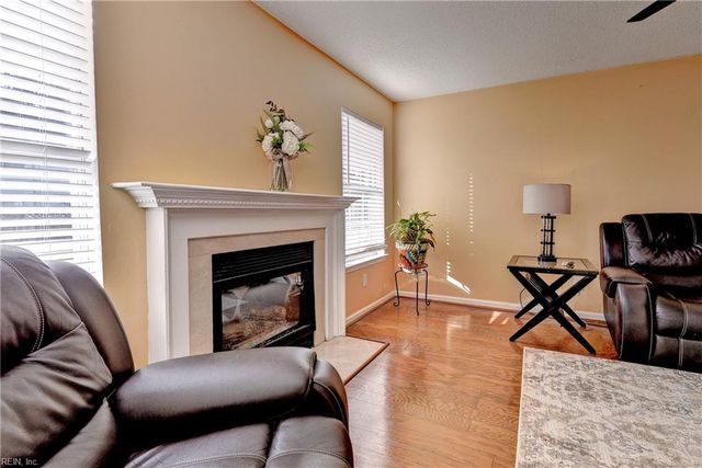 266 Cabell DR, Newport News, VA 23602