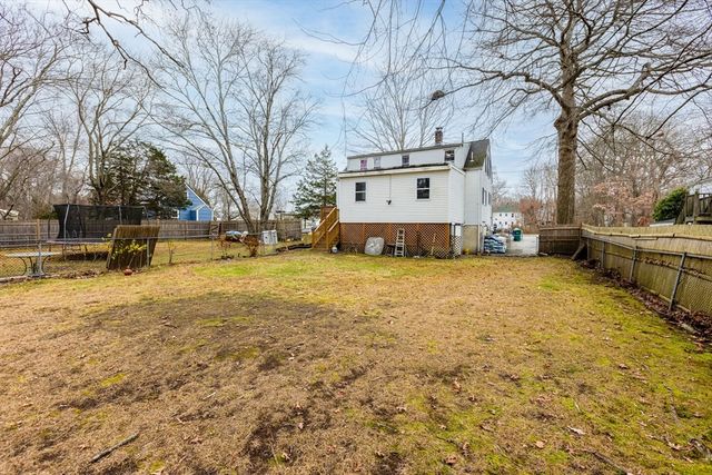 70 Riverside Ave, Attleboro, MA 02703