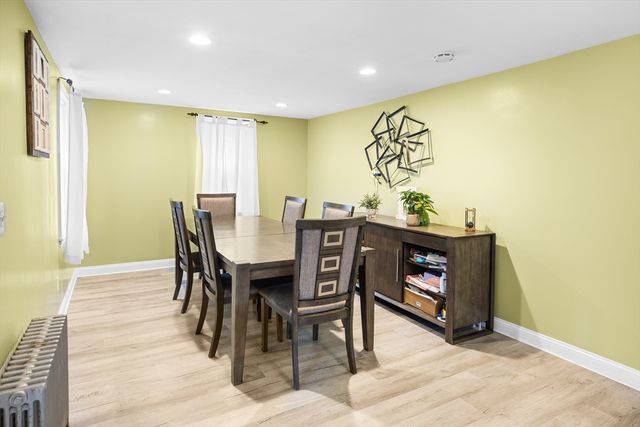 70 Riverside Ave, Attleboro, MA 02703