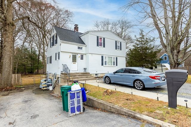 70 Riverside Ave, Attleboro, MA 02703