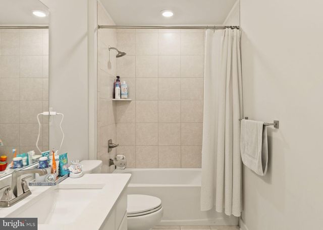 2534 MORGAN RUN, Huntingdon Valley, PA 19006
