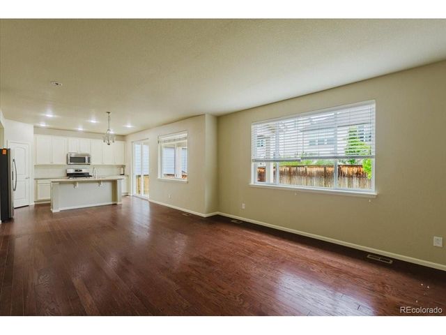 825 Wagon Bend Rd, Berthoud, CO 80513