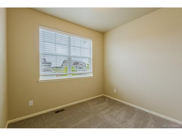 825 Wagon Bend Rd, Berthoud, CO 80513
