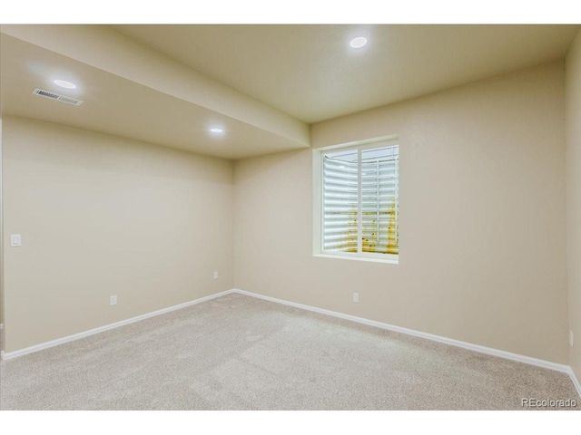 825 Wagon Bend Rd, Berthoud, CO 80513