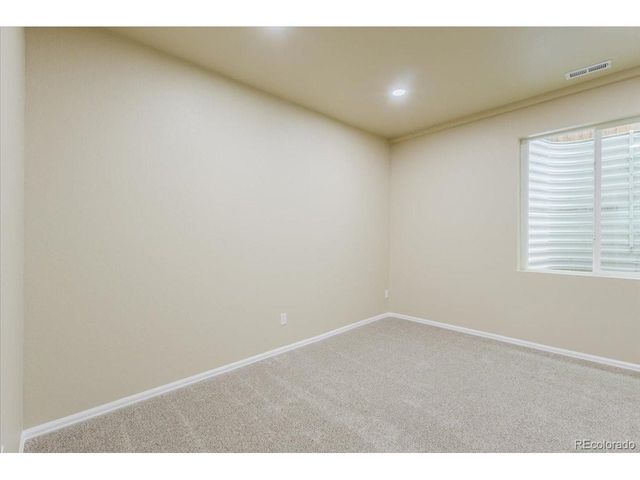 825 Wagon Bend Rd, Berthoud, CO 80513