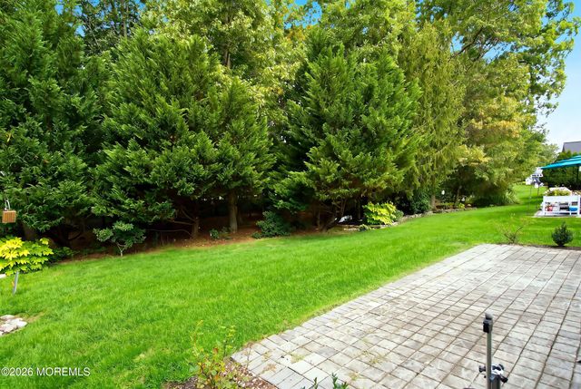 64 Merion Lane, Jackson, NJ 08527