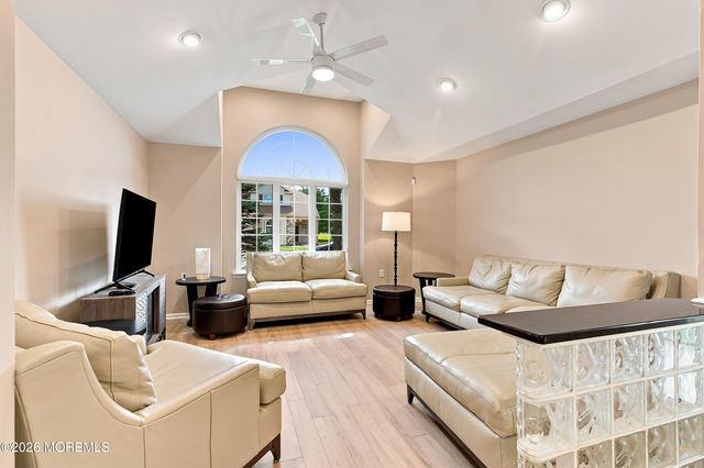 64 Merion Lane, Jackson, NJ 08527