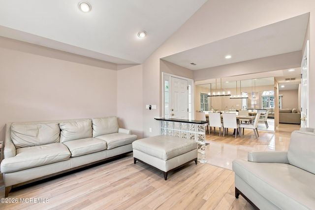64 Merion Lane, Jackson, NJ 08527