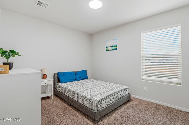 664 Paseo Modesto Drive, Horizon City, TX 79928