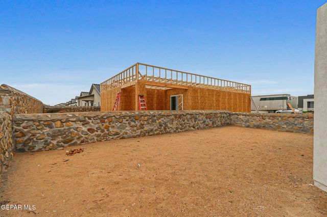 664 Paseo Modesto Drive, Horizon City, TX 79928