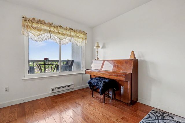 500 High Point Drive 810, Hartsdale, NY 10530
