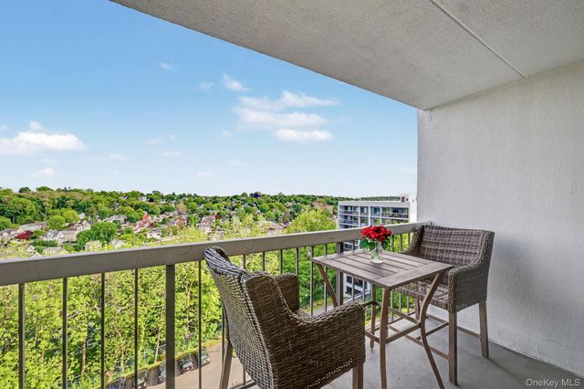 500 High Point Drive 810, Hartsdale, NY 10530