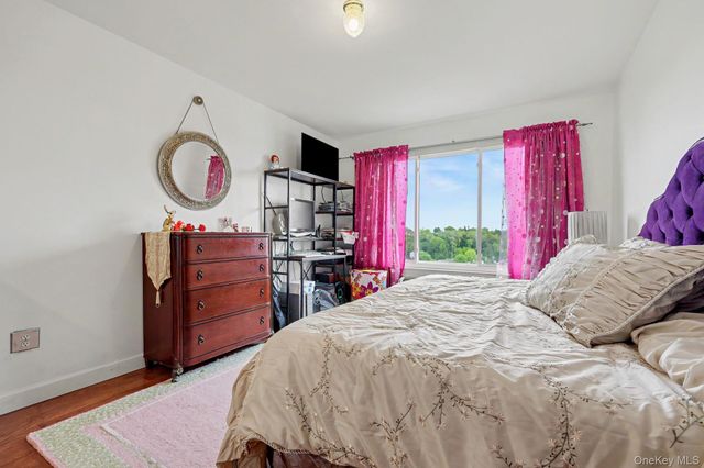 500 High Point Drive 810, Hartsdale, NY 10530