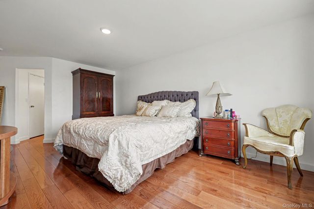 500 High Point Drive 810, Hartsdale, NY 10530