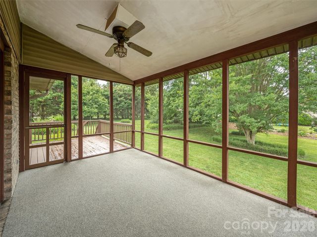 2 Bannerwood Drive, Horse Shoe, NC 28742