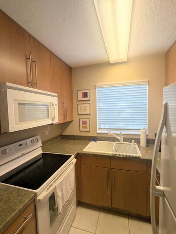 216 Andover I, West Palm Beach, FL 33417