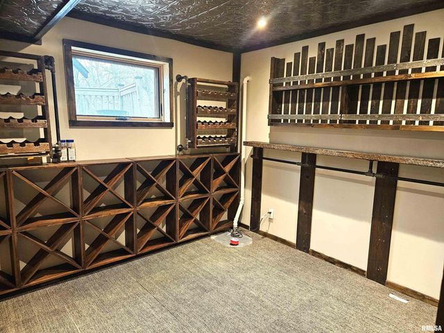 1077 Knox Rd 500 E Road, Galesburg, IL 61401