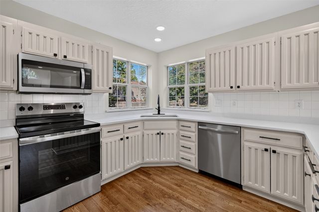 18641 Woodbriar Lane, Catoosa, OK 74015