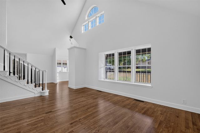 18641 Woodbriar Lane, Catoosa, OK 74015