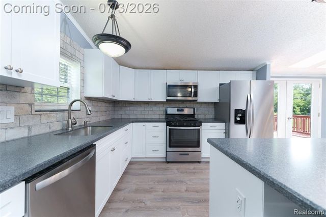 20978 W M 36, Pinckney, MI 48169