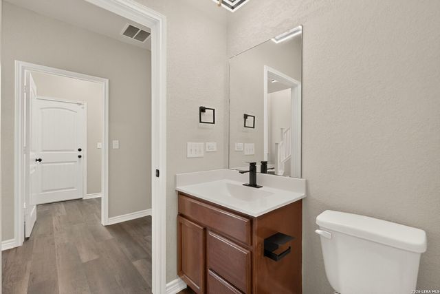 1115 Galapagos, San Antonio, TX 78214