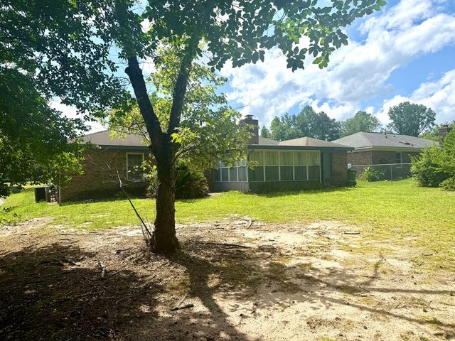 300 Jefferson Drive, Columbus, GA 31907