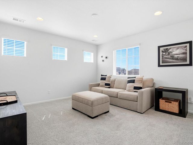 872 Goodrich Peak Street, Erie, CO 80516