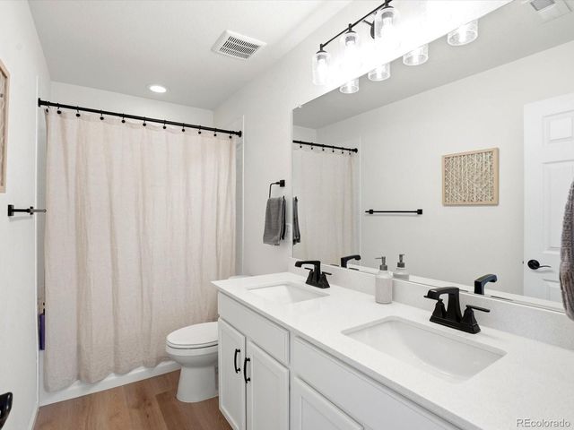 872 Goodrich Peak Street, Erie, CO 80516