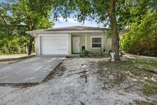 925 SW 11th St Street SW, Vero Beach, FL 32962