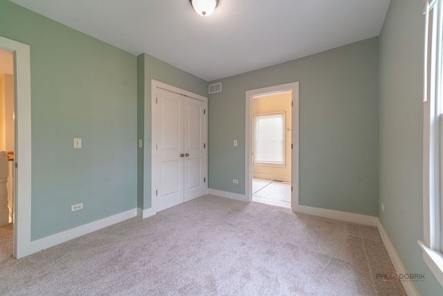 430 N Sheridan Road, Waukegan, IL 60085