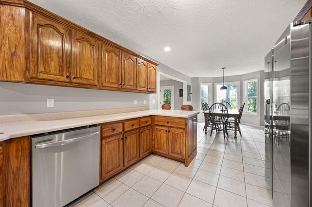 529 Cliffside Drive, Russell Springs, KY 42642