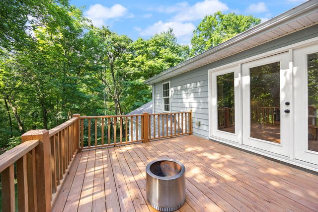 529 Cliffside Drive, Russell Springs, KY 42642