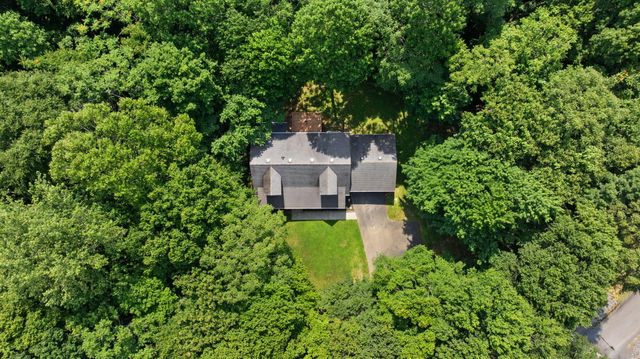 529 Cliffside Drive, Russell Springs, KY 42642