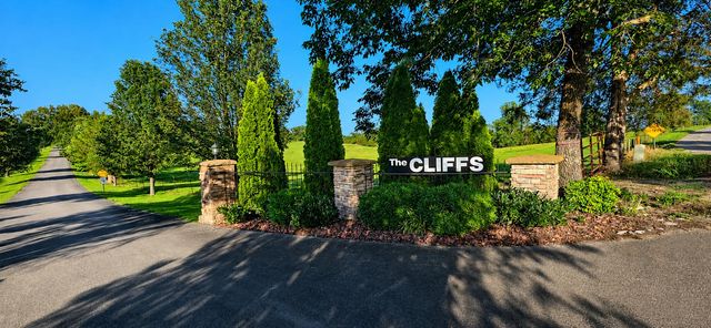 529 Cliffside Drive, Russell Springs, KY 42642