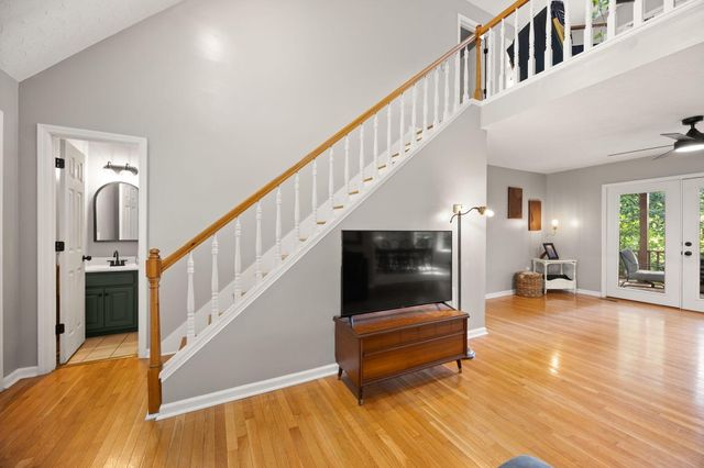 529 Cliffside Drive, Russell Springs, KY 42642