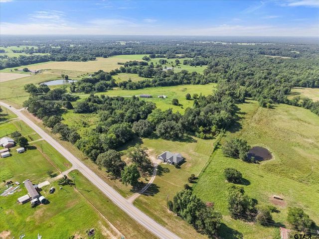 5568 S Fm 779, Alba, TX 75410