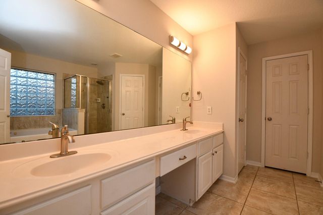 22031 Castle Hawk Trail, Richmond, TX 77407